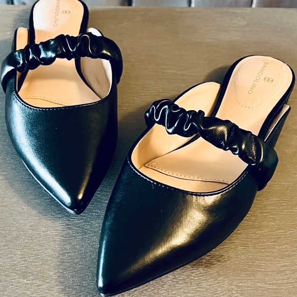 *SOLD* NIB Bandolino Sonny Ruched Faux Leather Flat - Picture 5 of 8
